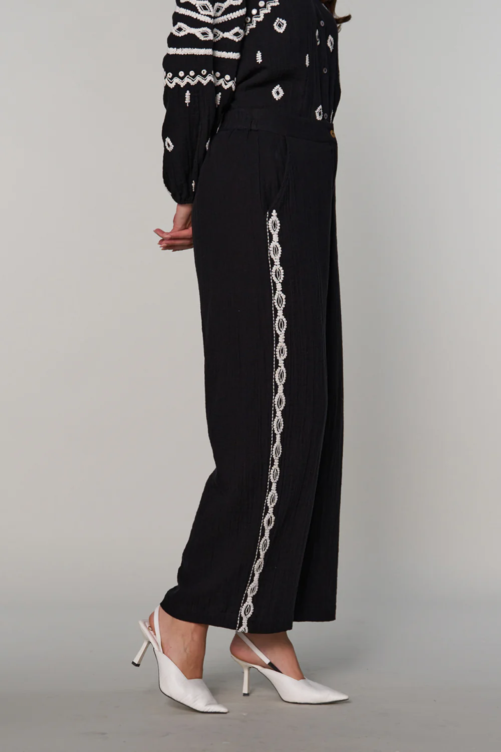 Sana Embroidered Pants - Image 8